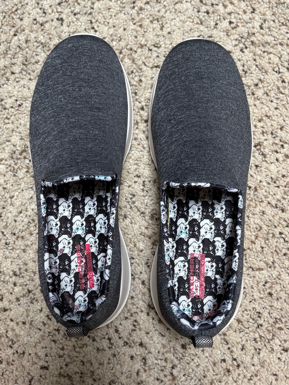 EUC Skechers Women's GO WALK Joy-Bella Yorkie Slip-on Walking Shoes Size 8